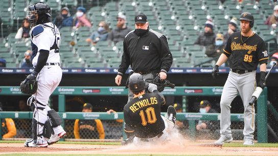 Point Park University Friday Insider: Reynolds to get look in CF, but future's in left taken in Minneapolis (Friday Insider)